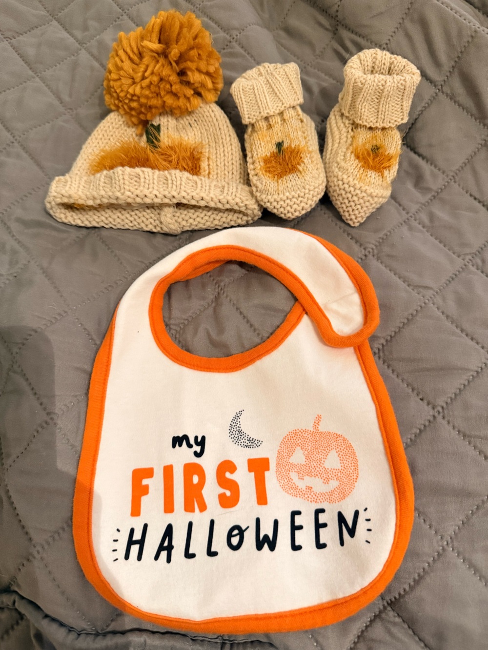 Carter's Halloween Bib with Knit Pumpkin costume-hat and booties.